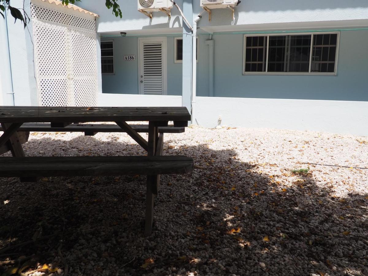 Kas Di Bami A-186 Op Seru Coral Resort - Ruim Appartement Met Groot Zwembad En Tropische Tuin Willemstad Ngoại thất bức ảnh