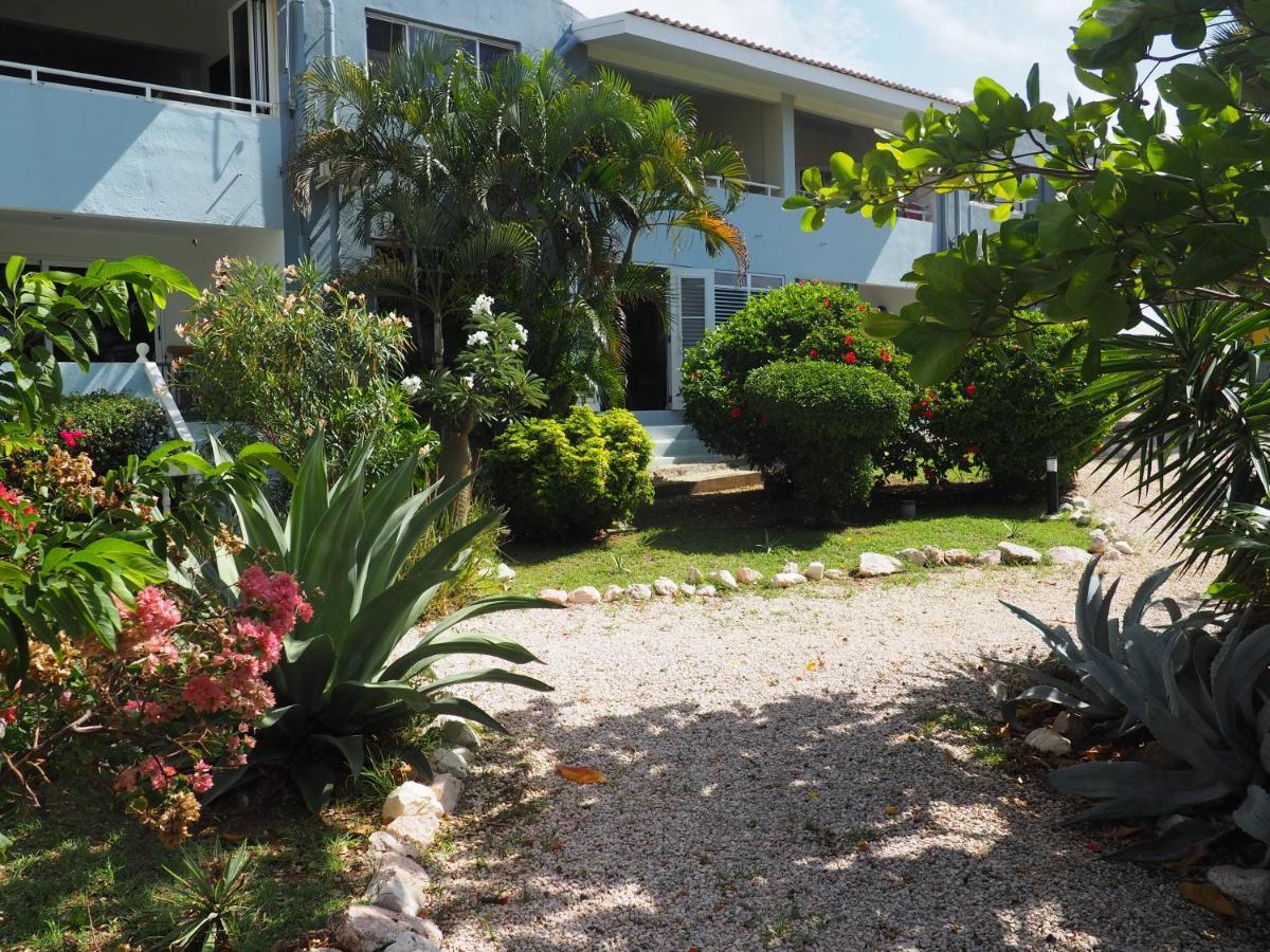 Kas Di Bami A-186 Op Seru Coral Resort - Ruim Appartement Met Groot Zwembad En Tropische Tuin Willemstad Ngoại thất bức ảnh