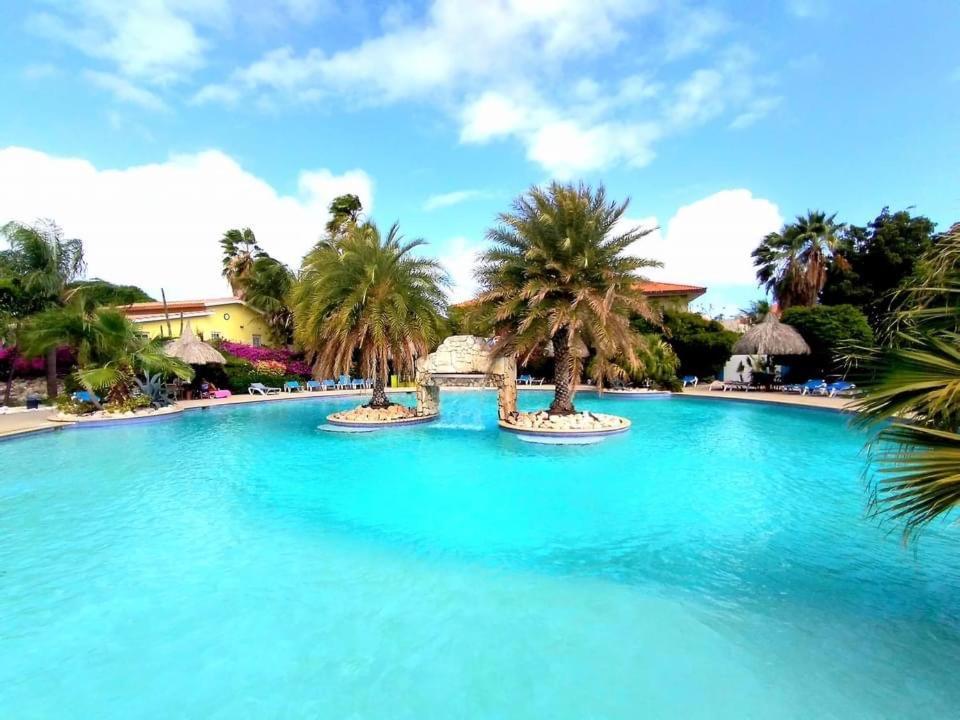 Kas Di Bami A-186 Op Seru Coral Resort - Ruim Appartement Met Groot Zwembad En Tropische Tuin Willemstad Ngoại thất bức ảnh